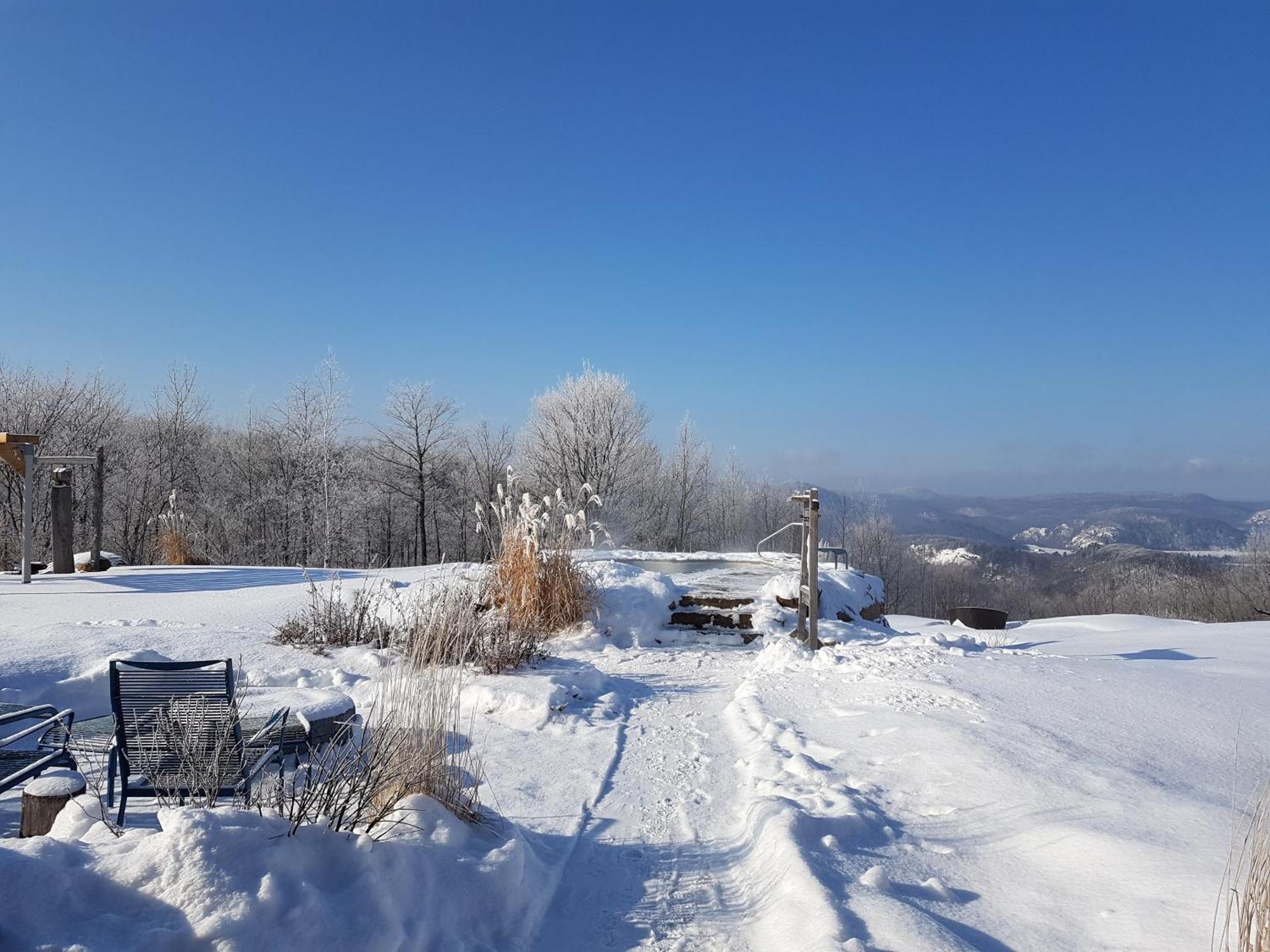 Eco Spa Highland Grenville-Sur-La-Rouge Exteriér fotografie